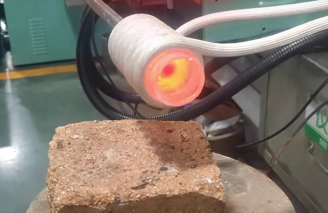 高頻加熱機實心棒料加熱淬火和回火，退火、正火等熱處理工藝