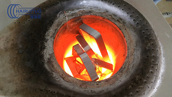 什麽是電加熱爐的基本工作原理?如何操作電加熱爐？ 